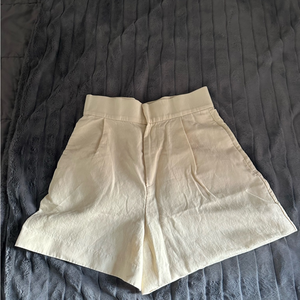 Zara high waisted shorts
